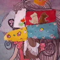 چند تکه لباس بچگانه