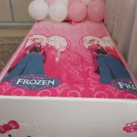 تخت خواب نوجوان