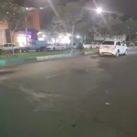 مغازه با زیر زمین تجاری