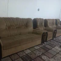 مبل راحتی ۷نفره بهمراه میز جلو مبلی