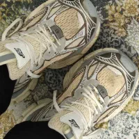 کفش بالنسیاگاا