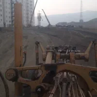 گریدر ۷۰۵ r2