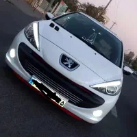 راننده هستم با ۲۰۷ پانا