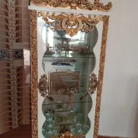 یک عدد بوفه سالم در حد نو بدون ایراد