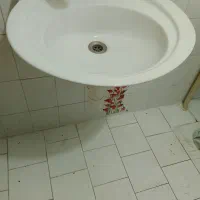 روشویی کاملآ سالم وتمیز