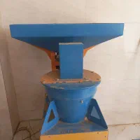 شکستن و جداسازی انواع بادام