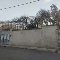 فروش-منزل-ویلایی-درب-حیاط-سه-خواب