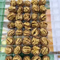 بسته بندی کردو آذرشهر پشت باسکول سبزچی کارگاه