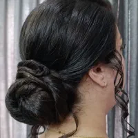 دستیارارایشگر