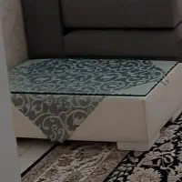 میز چرم سفید دو عدد ۶۰۰۰۰۰ تومان