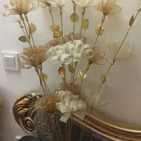 نه شاخه گل سالم و تمیز