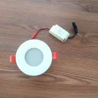 هالوژن ۷ وات