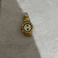 ساعت مردونه|ساعت|قم, بنیاد|دیوار