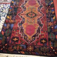 قالی دستباف با نخ پشم