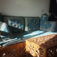 تخت سنتی  سالم