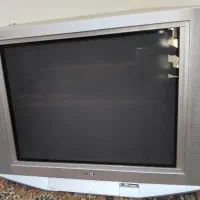 تلویزیون sony کاملا سالم در حد نو بدون کنترل