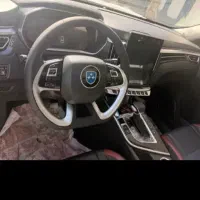 t5مدل 403یه کف دست رنگ گارانتی فعال