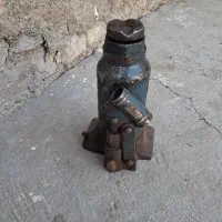 جک ۸ تن