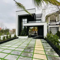 ویلا-دوبلکس-مدرن-و-سندتک-برگ-نور