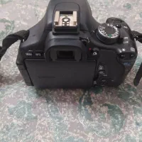 فروش فوری دوربین عکاسی کنونx5یا 550d