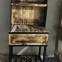 کافی بار کوچک با چوب روستیک