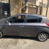 هیوندا ای ۲۰ مدل ۲۰۱۵ وارداتی بی رنگ