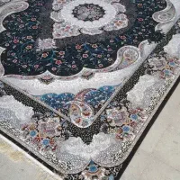 فرش قیطران طرح گل برجسته