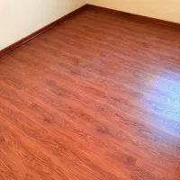 ۱۴۰مترپارکت نو استفاده نشده به شرط