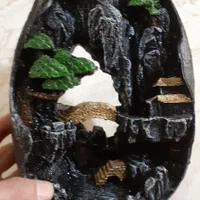 مجسمه آبشار و صخره