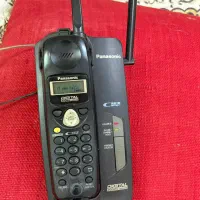 دو عدد تلفن|تلفن رومیزی|قم, زنبیل آباد|دیوار