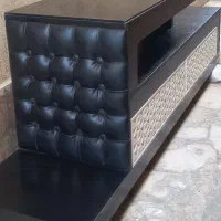 میز تلویزیون مشکی درب کشو سفید