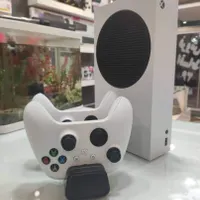 Xbox Series S دودسته کم کار