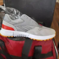 ریبوک راحتی ونرم مناسب پیاده روی ورزش|کیف، کفش، کمربند|تهران, تجریش|دیوار