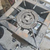 اجاق گاز با پایه آهنی