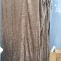 پرده همراه با میله محکم
