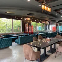 استخدام نیروی کار آشپز و کمک آشپز|استخدام خدمات فروشگاه و رستوران|تهران, بوستان شیان|دیوار