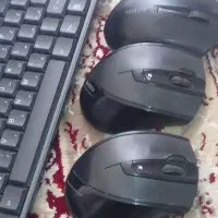 ۴عدد موی بی سیم یک کیبورد بی سیم