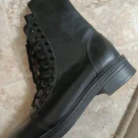 نیم بوت زنانه نو نو هستش اصلا استفاده نشده|کیف، کفش، کمربند|کاشمر, |دیوار