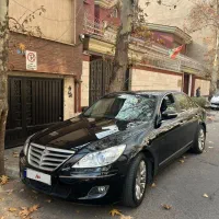 جنسیس ۲۰۱۱ مشکی