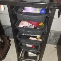 ترولی ارایشگاه