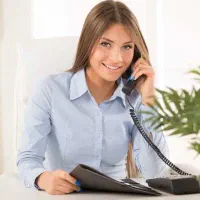 کارمند خانم (منشی )