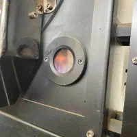 نیروی کار در کارخانه رست قهوه