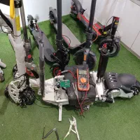 اسکوتر برقی(تعمیرات)با ۱۰ سال سابقه(مهندس وارسته)|خدمات پیشه و مهارت|تهران, دزاشیب|دیوار