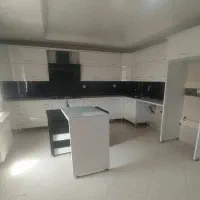 مغازه بر خیابان شریعتی