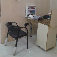ناخن‌کار با تجربه و با اخلاق