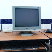فروش یک دستگاه کامپیوتربامیزواسپکرهای بزرگ