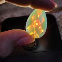 اوپال سفید اشکی|جواهرات|تبریز, |دیوار