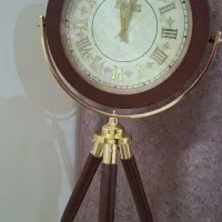 ساعت ایستاده