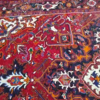 یک عدد فرش دستباف شربیان