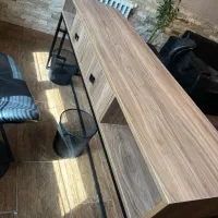 فروش میز ناخن و تخت و صندلی و شلف و پارتیشن|آرایشگاه و سالن‌های زیبایی|کرج, گوهردشت|دیوار